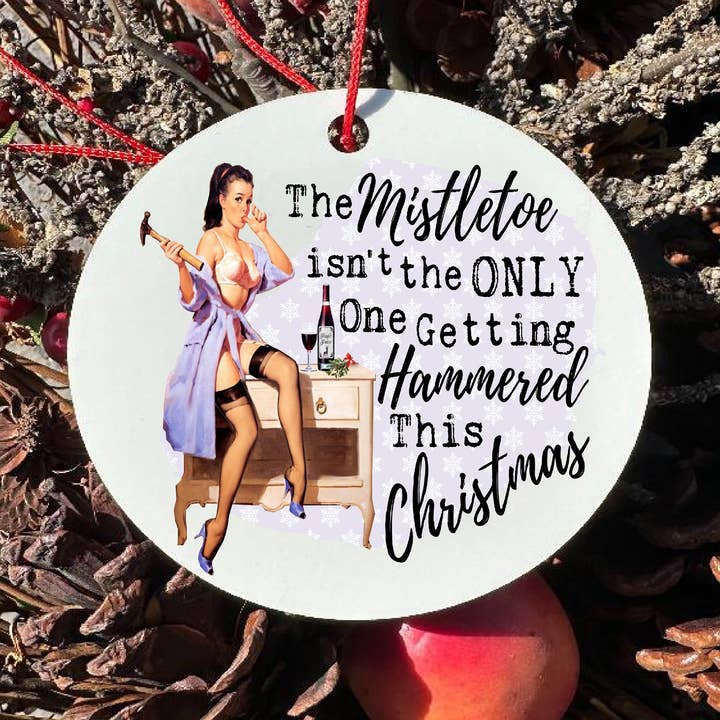 Adorno navideño vintage de señora muérdago para venta al por mayor de 316 Legacy LLC