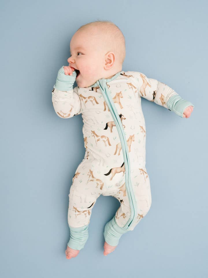 Little One Shop - Wholesale Clothing Set - Baby - Prairie Gallop Bamboo Sleeper
