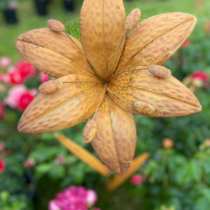 Marissa's Gifts – Engroshandel Udendørs pynt/dekoration – Lilje metal haveblomst 125cm4