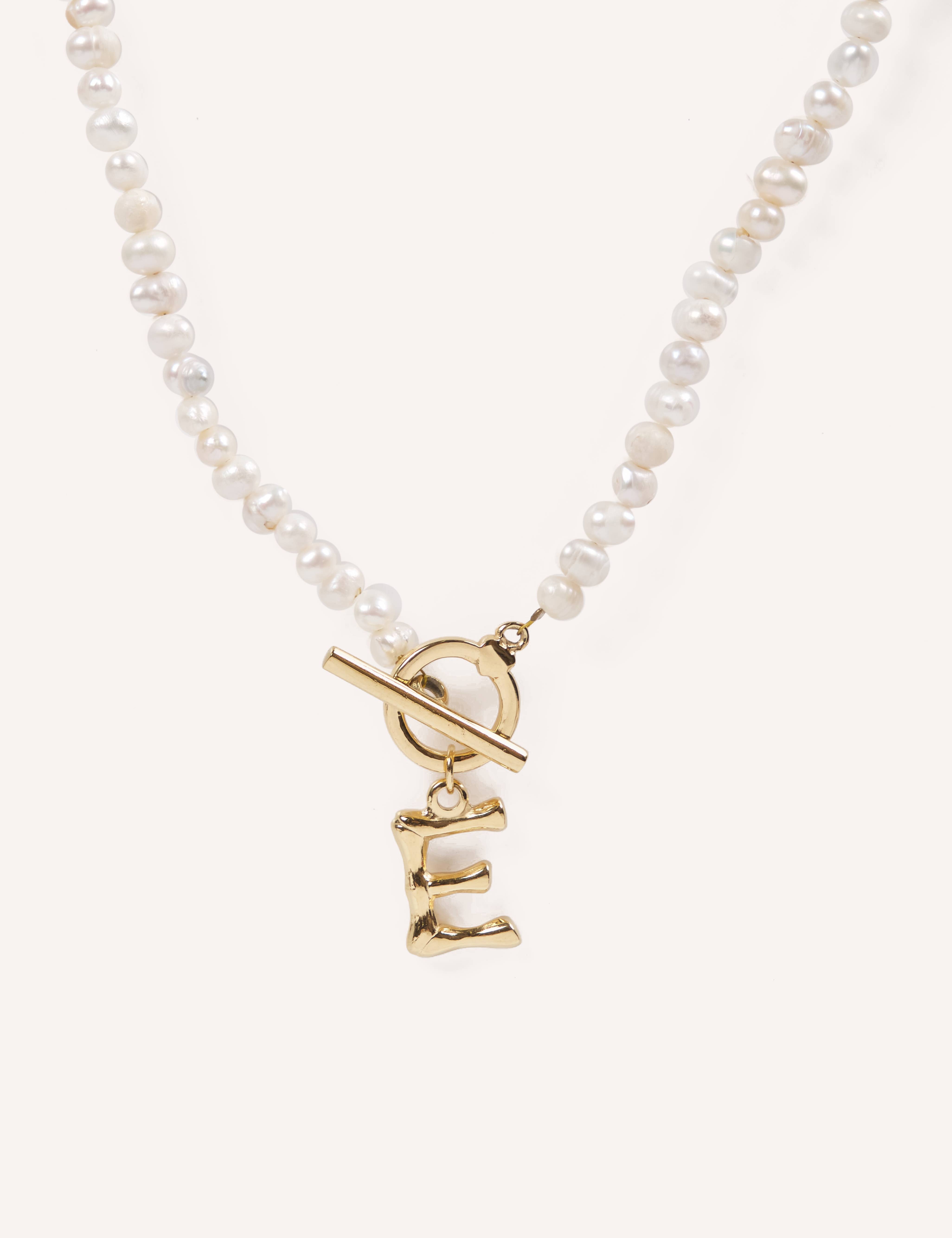 CUCOCUCA - Wholesale Choker/Collar - Handgemaakte parel choker met etnische letter10