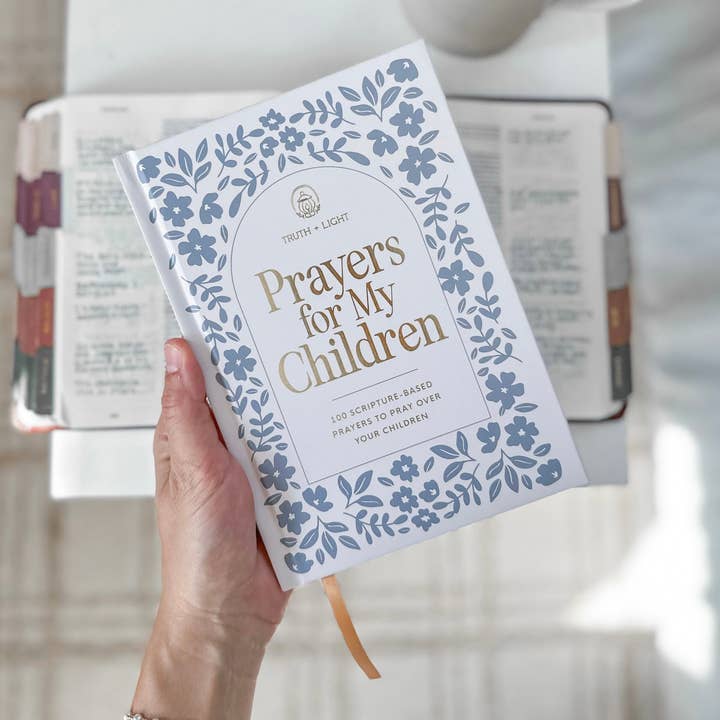 Truth and Light - Wholesale Family & Relationships - Prayers for My Children: 100 Prayers to Pray over Your Kids1