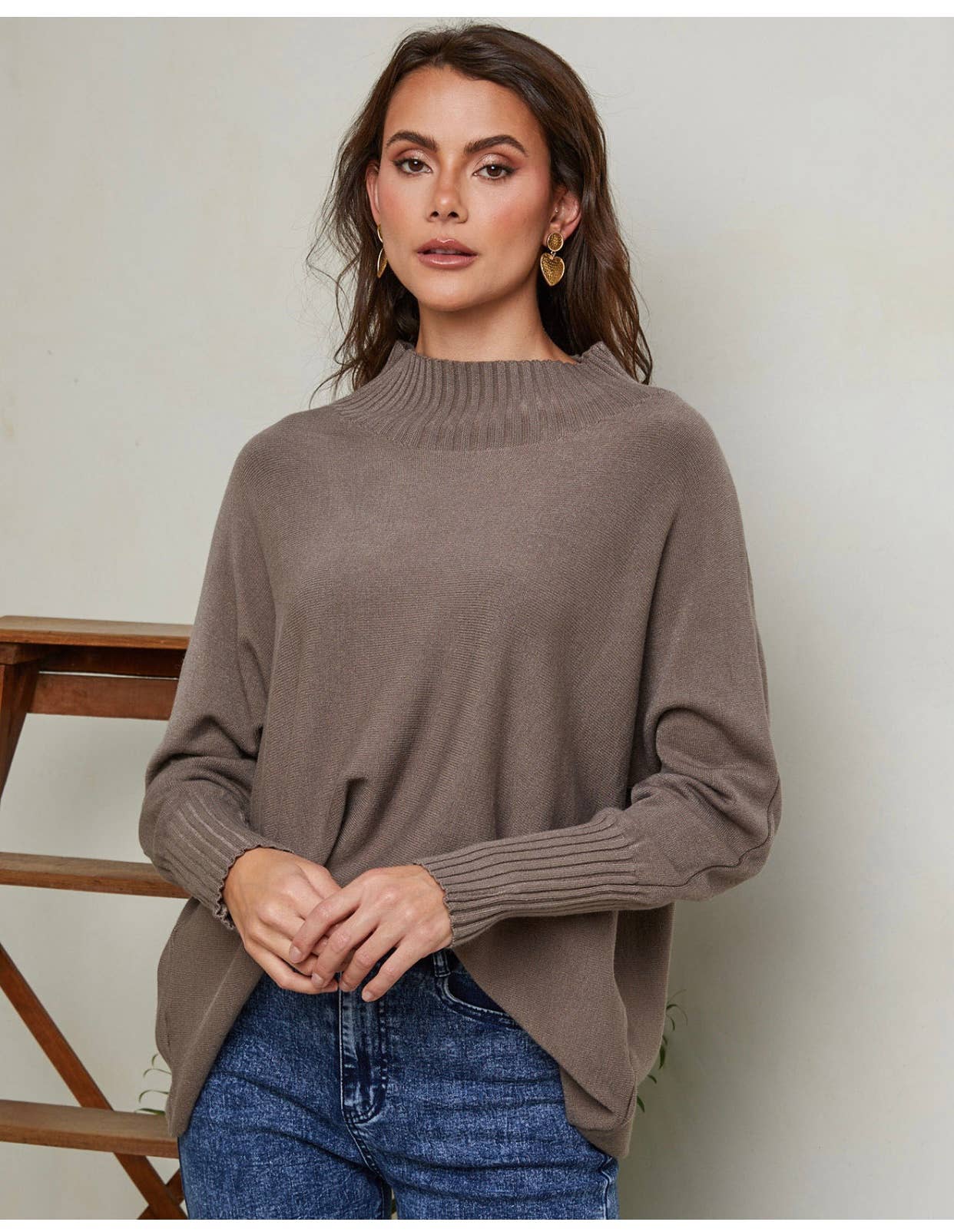 LÉA & LUC - Wholesale Pullover-trui - Dames - Trui met hoge hals REF. 612314