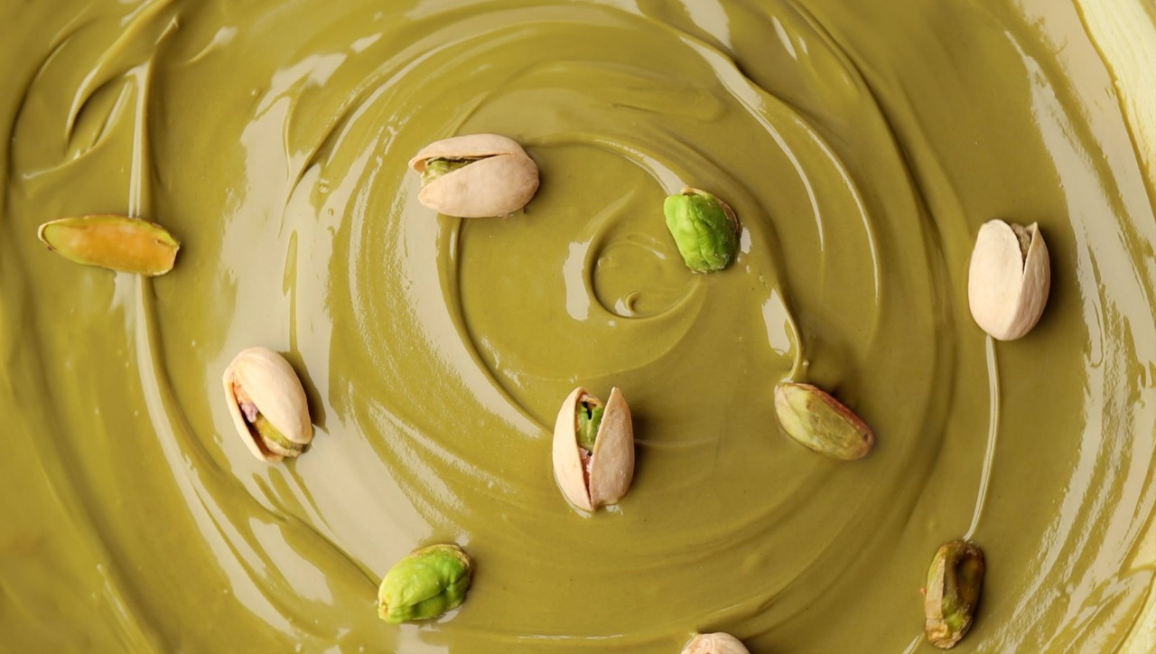 CONVIVIA for italian food lovers - Wholesale Nut Butter - 100% Deluxe Pure Pistachio Paste2