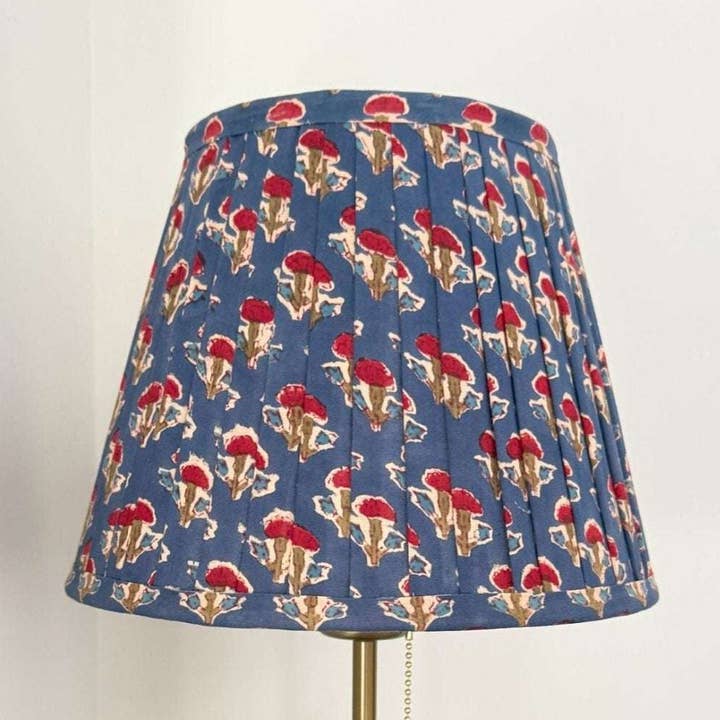 Abat-jour plissé | Bleu royal pour la vente par Aakriti