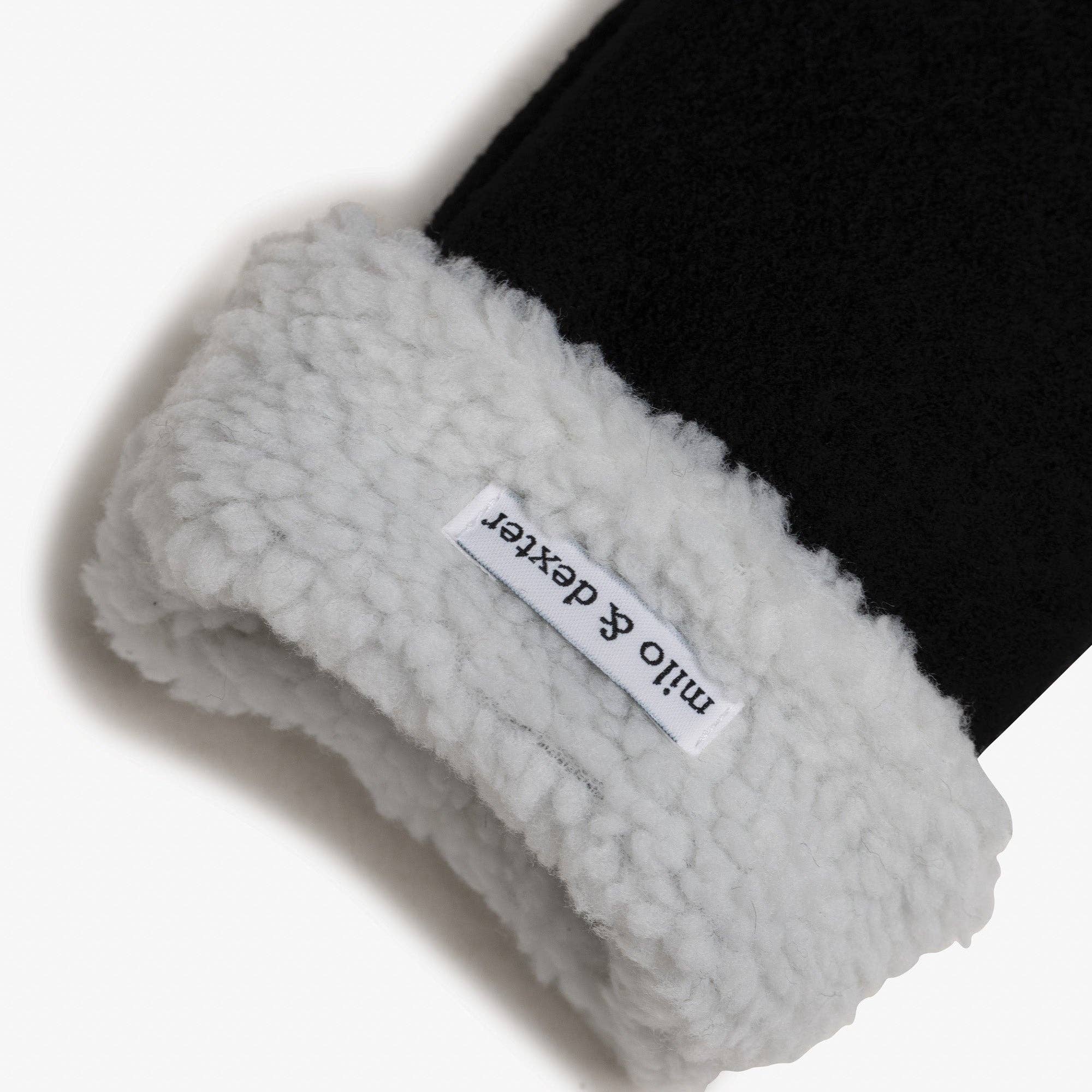 Weekly Provisions - Wholesale Mittens - Unisex - Classic Wool Mittens1