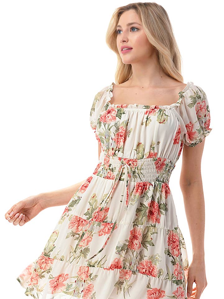 Mini-jurk met vierkante hals, gesmokte taille en vetersluiting. voor wholesale door Woven Pink