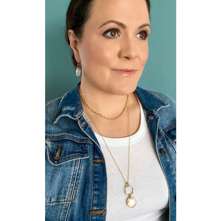 Light Shine - Wholesale Pendant/Charm Necklace - Maria Clay Necklace | Marble Look Statement Necklace | Gold4