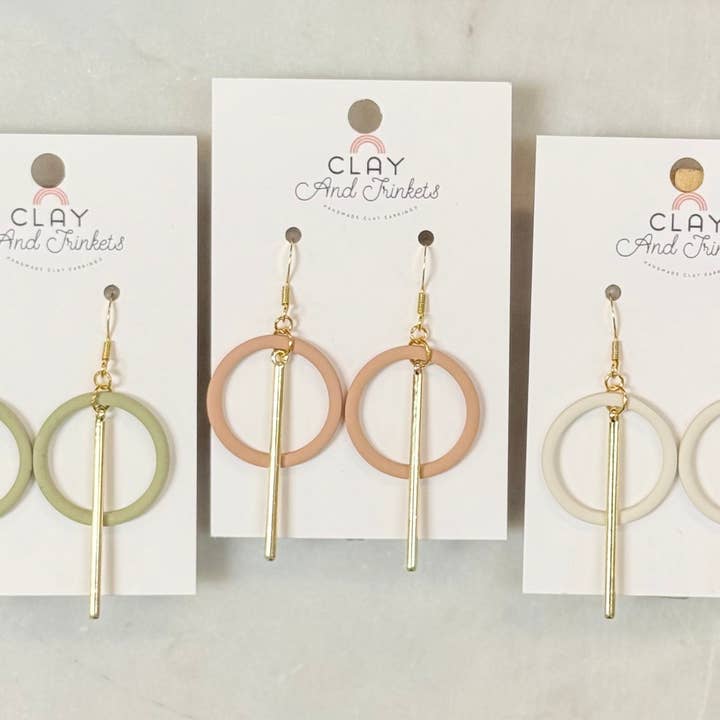 Lainey Dangle Earrings w/ Bar and other Purchase Wholesale clayre eef. Free Returns & Net 60 Terms on Faire trending on Faire.