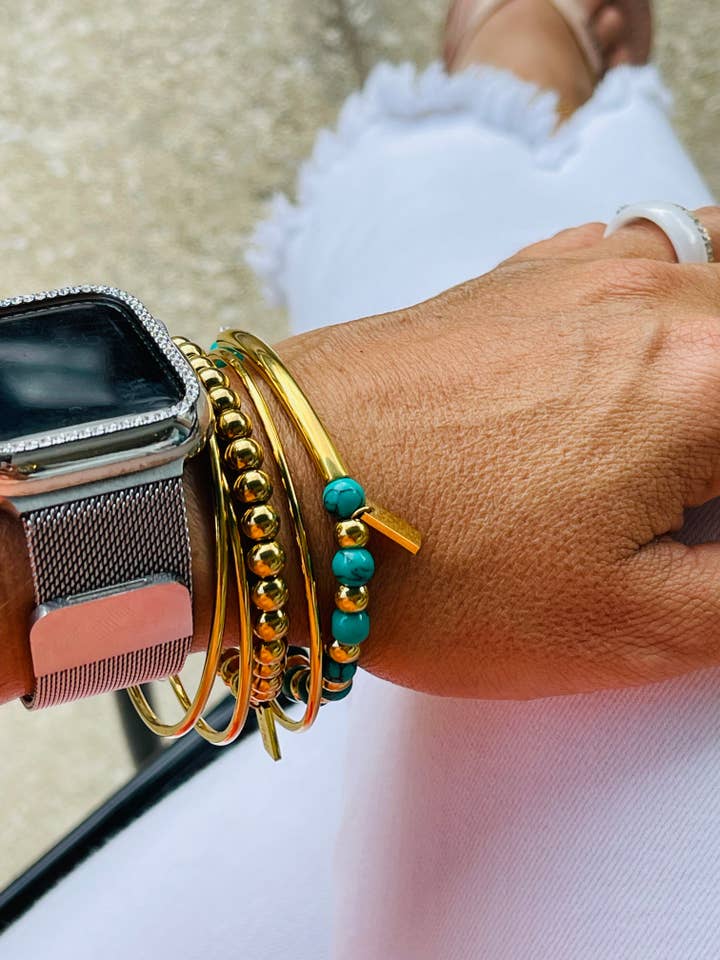 Bracelet extensible Play Nice Gold pour la vente par AMD COLLECTIVE