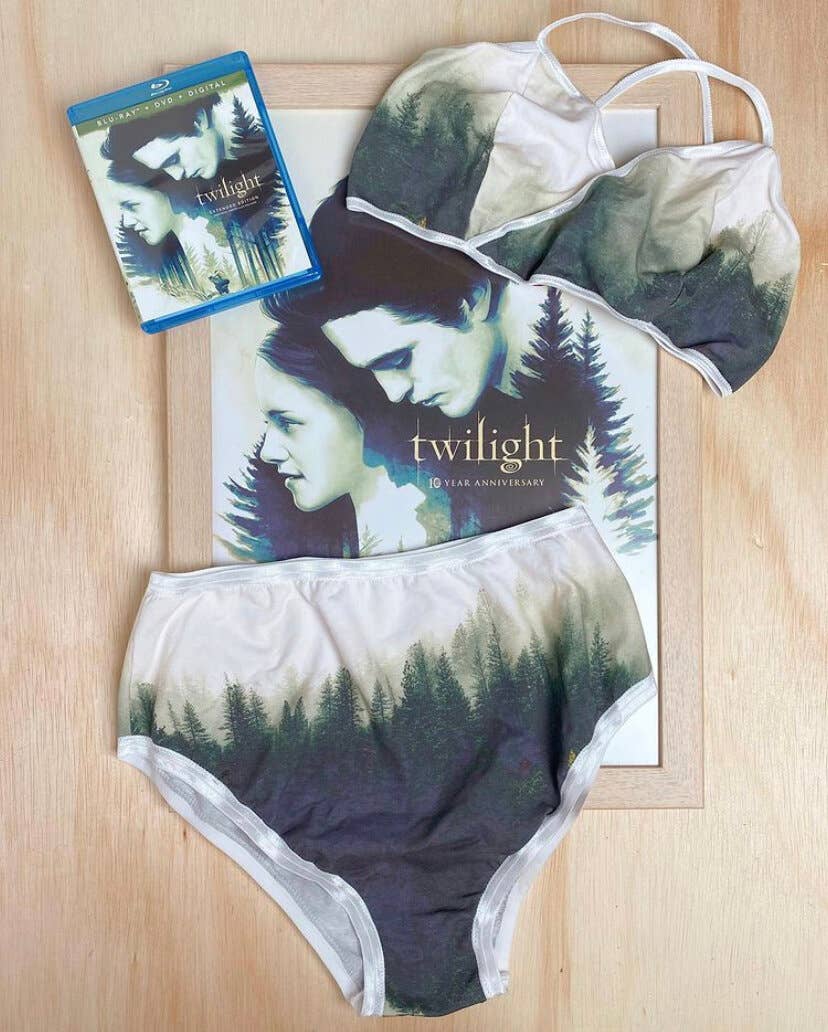 Hey Mavens! – Großhandel Bralette – Damen – Cover of Clouds Bralette//Weicher Cup-BH aus Baumwolle mit Waldmuster5