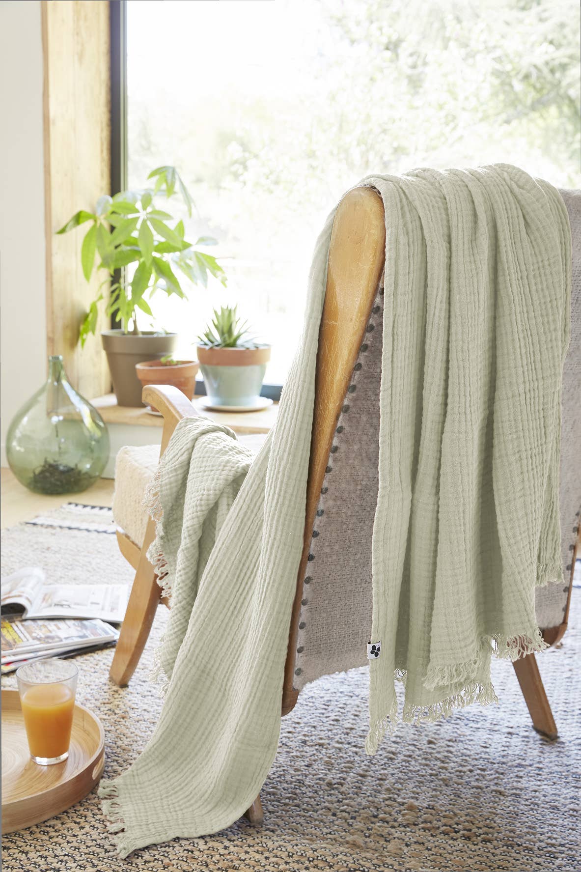 L'effet Papillon - Wholesale Throw Blanket - GAÏA fringed plaid 130 x 160 cm Vert d'eau1