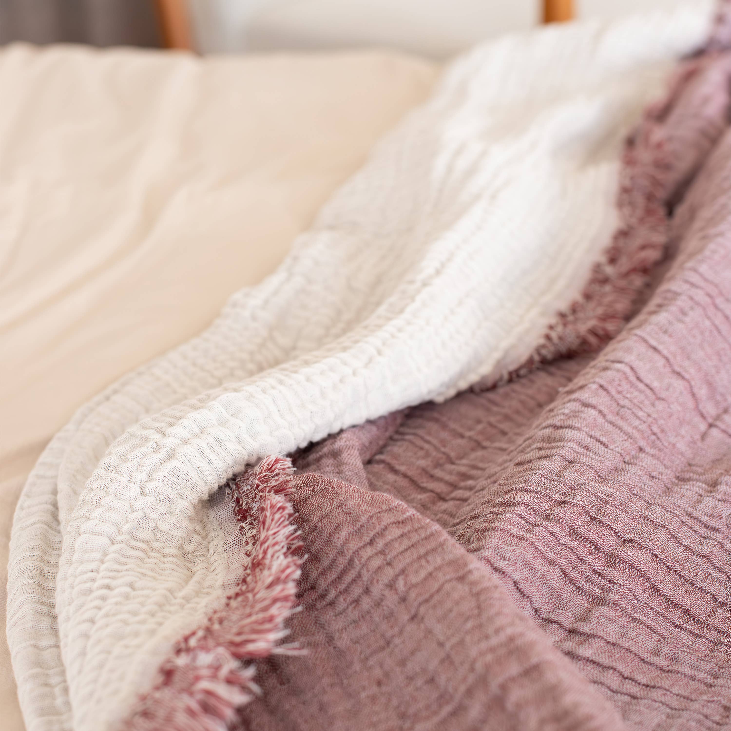 Vivamaison - Vente Plaids - Couvre-lit en mousseline frangé 100 % coton doux, 4 couches premium81