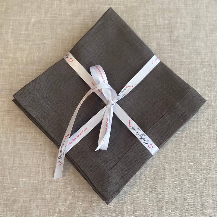 KEY LOOK1916 MILANO - Wholesale Dinner & Cloth Napkin - Linen napkins with frame10