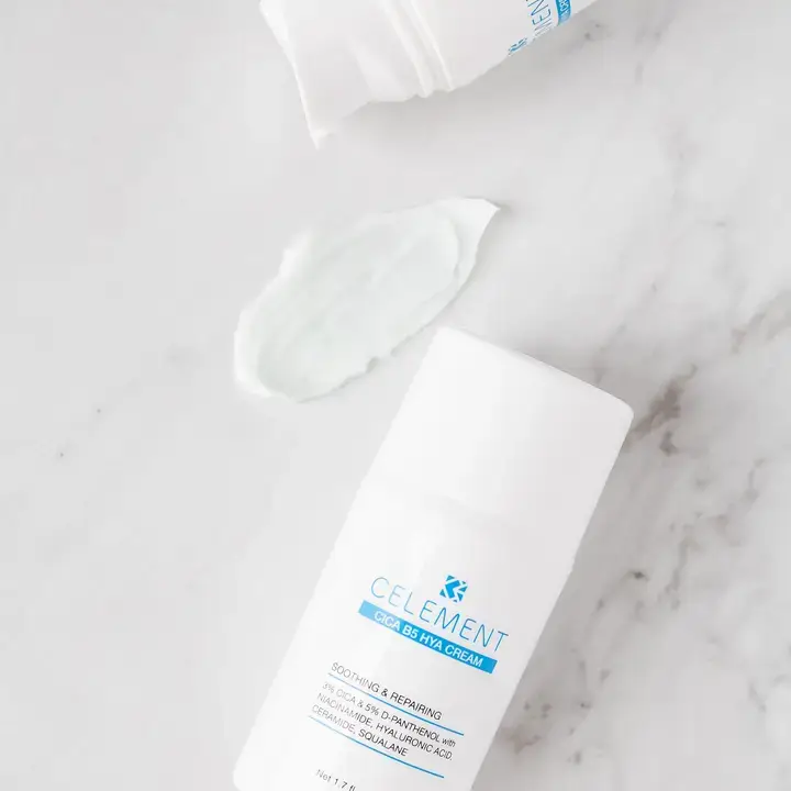 CELEMENT /IN YOUR GLOW – Großhandel Gesichts-Feuchtigkeitscreme – Reparierende Feuchtigkeitsspendende CICA B5 HYA Creme 50 ml3