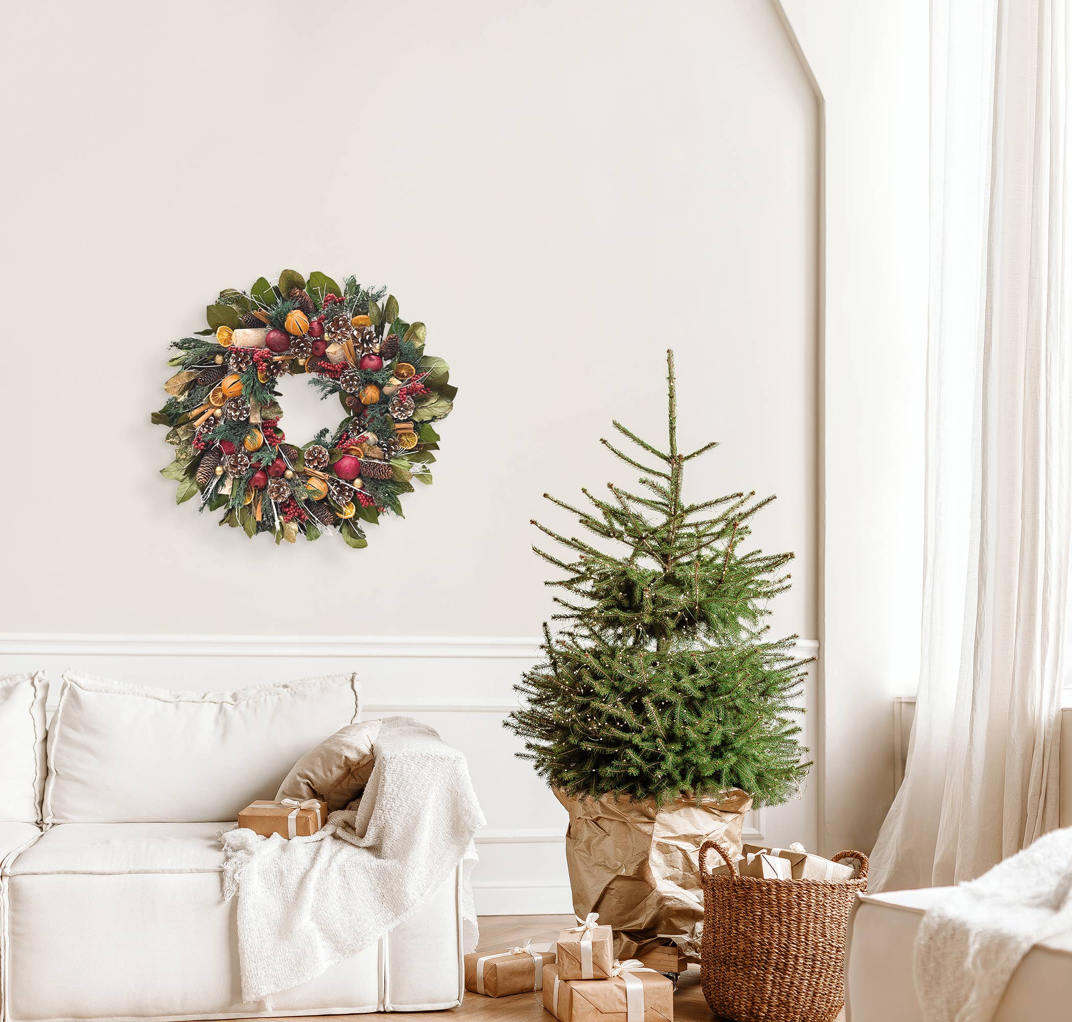 Andaluca - Wholesale Wreath - Pomegranate Citrus Wreath4