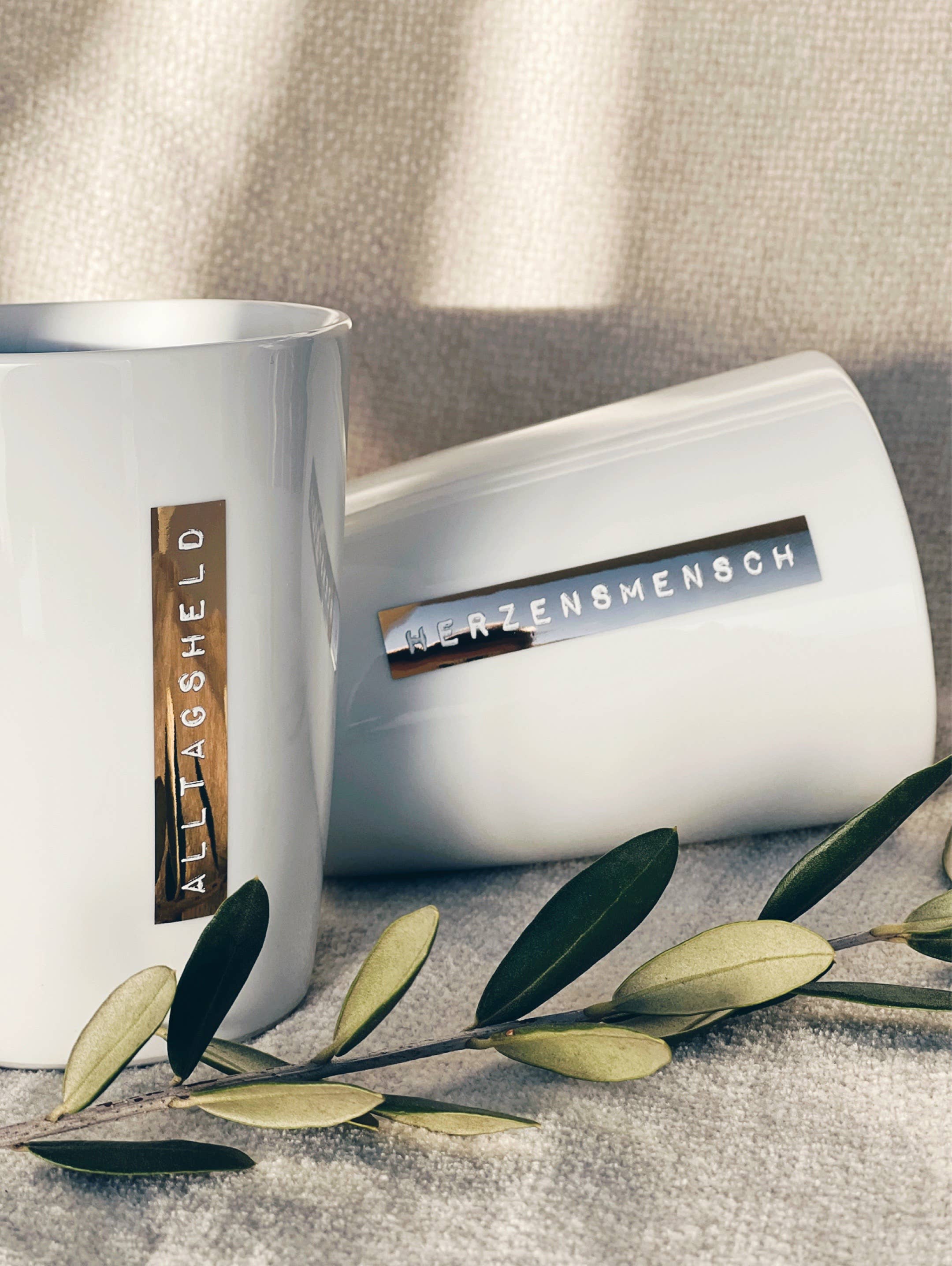 Goldscherben – Großhandel Kaffeebecher – Becher Tasse Labelwrite Gold I Geschenk Dymo2