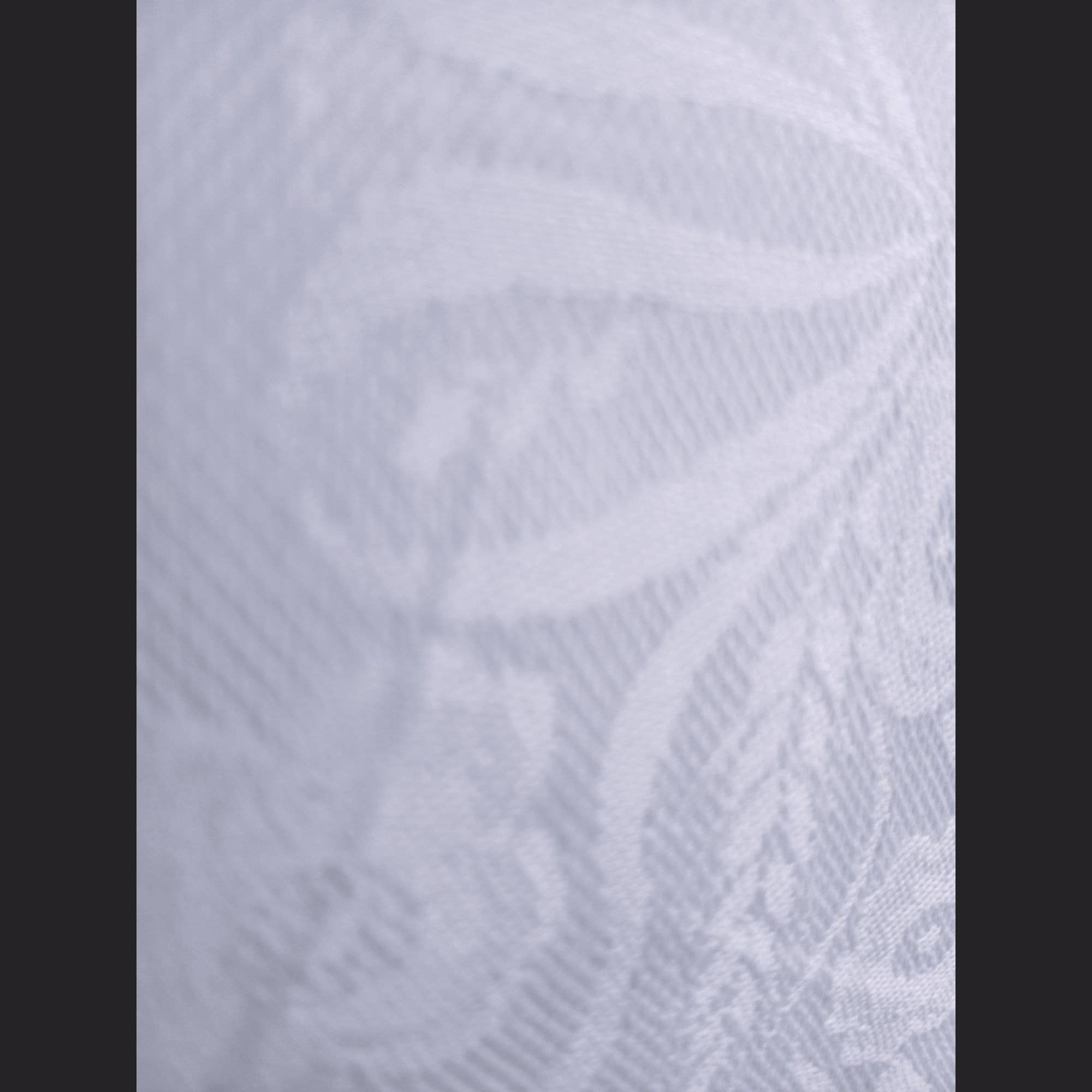 Eastern Sunrise Lace And Linens Inc. - Wholesale Tablecloth - Heritage Cotton Damask Tablecloth Framed Floral Bouquet50x702