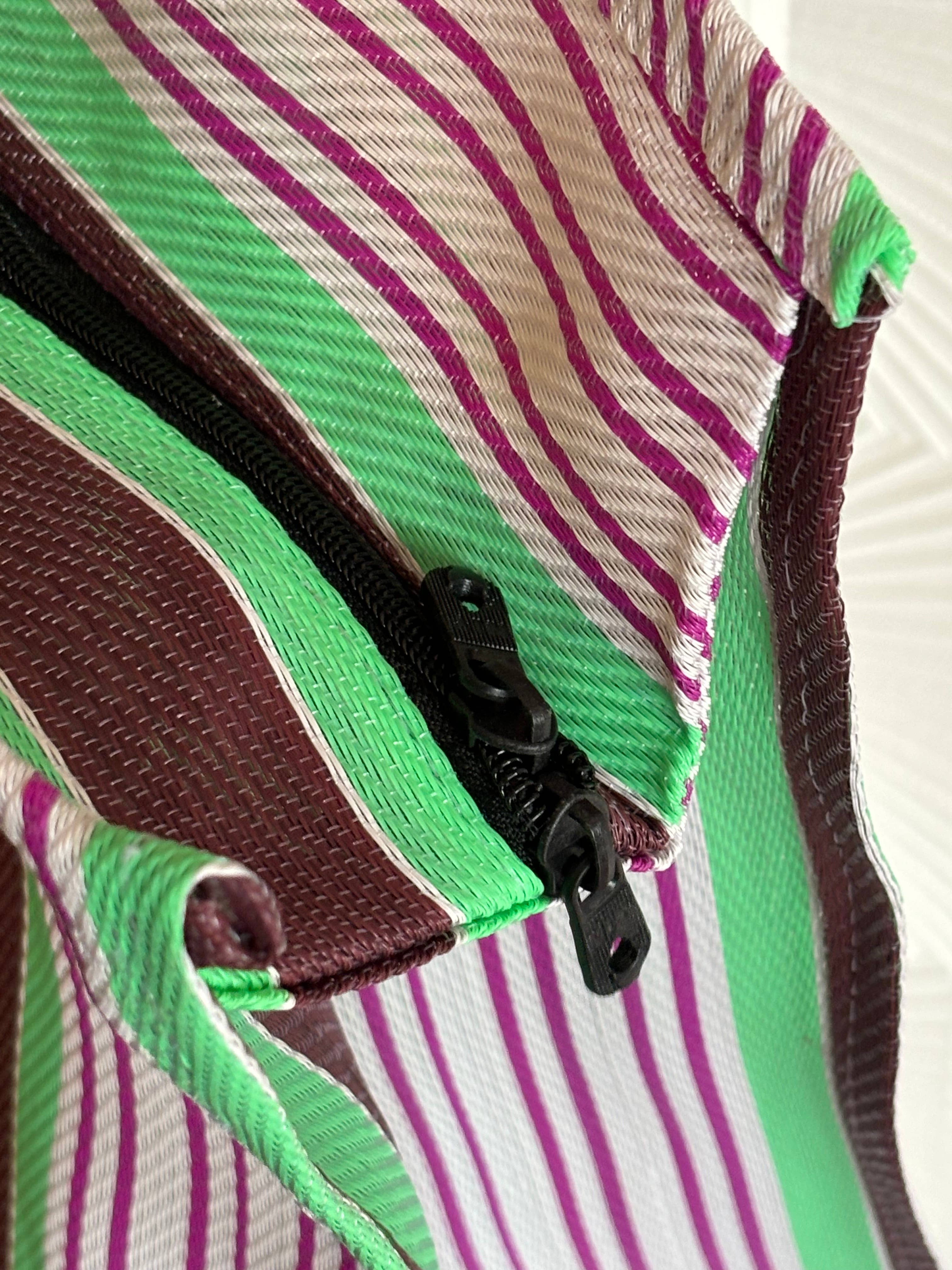 Muno - Wholesale Grocery/Shopping Bag - Handmade Recycled Nylon Shopping Bag - Green & Brown 2