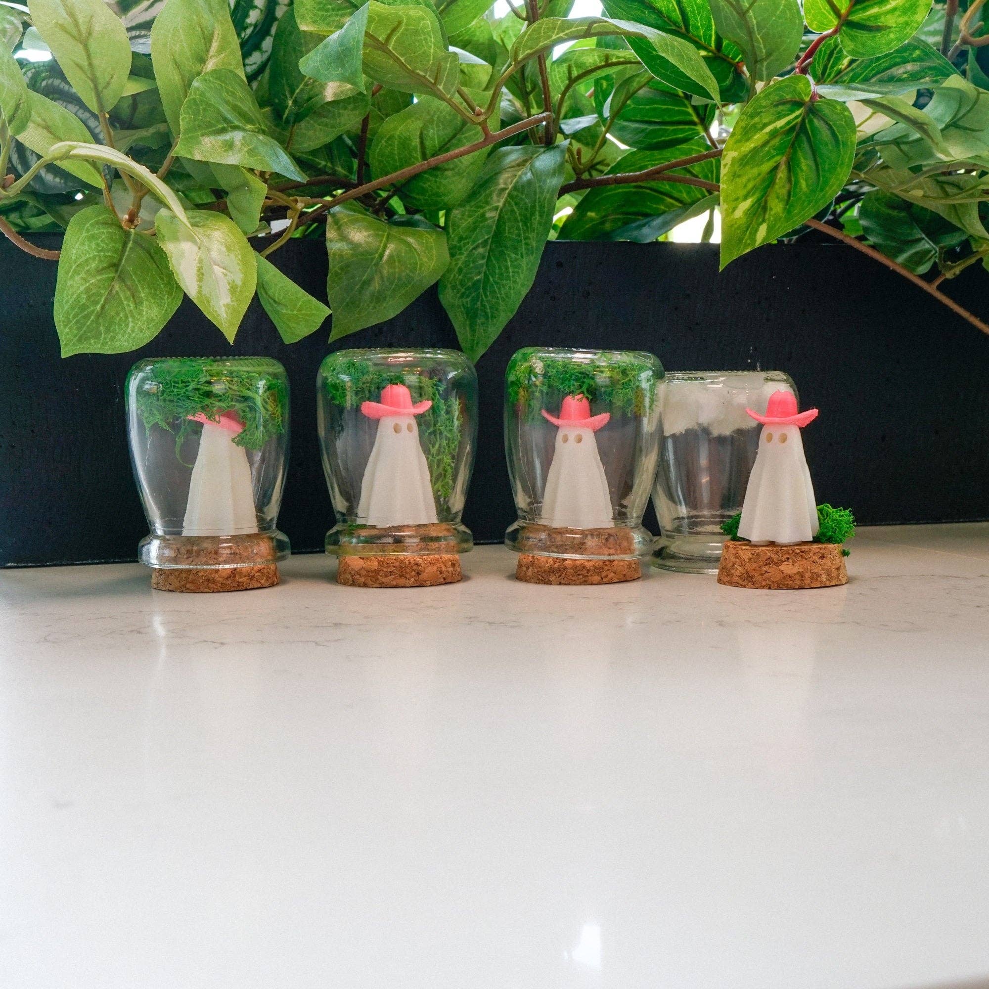 Rosebud Homegoods – wholesale Decorative tabletop object – Ghost in a Bottle with Pink Cowboy Hat5