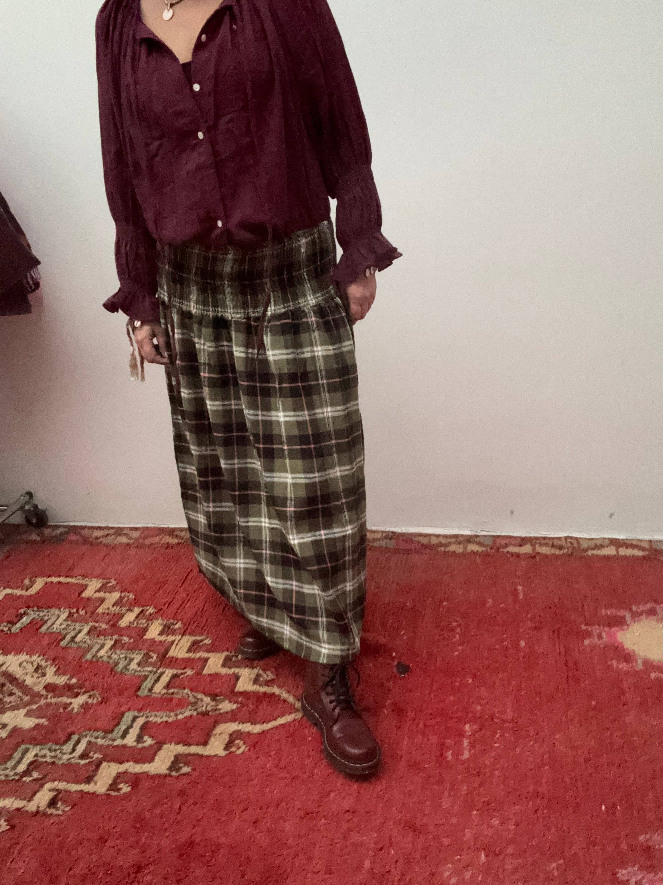 ToutVintage - Wholesale Skirt - Women's - Set of 2 Blockprint maxi skirt green pink