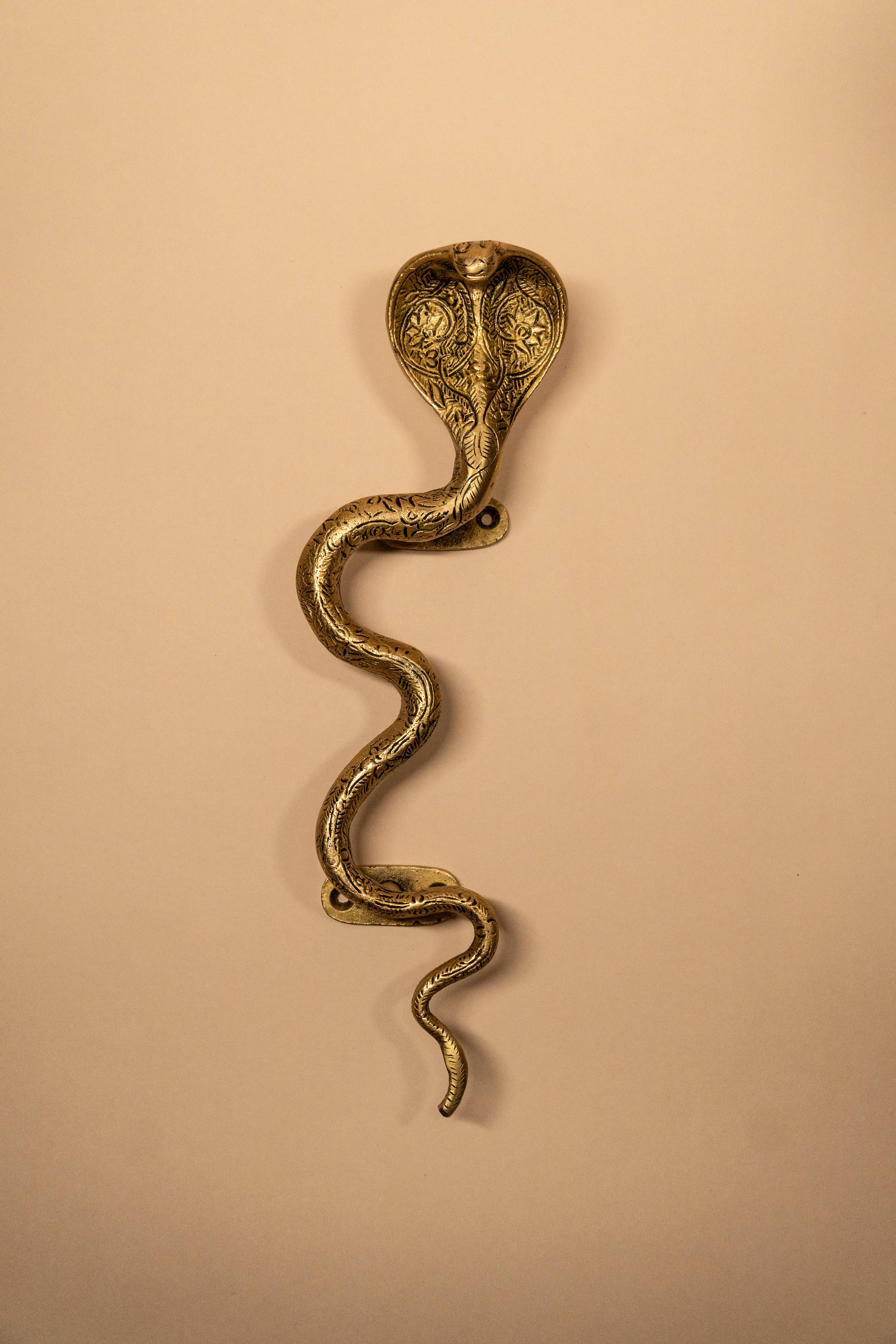 Spitfire Girl - Wholesale Knob/Pull - Cobra Snake Brass Handle4