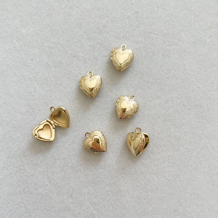 Goldie Charm Bar - Wholesale Individual Charm/Pendant - OPEN LOCKET CHARM3