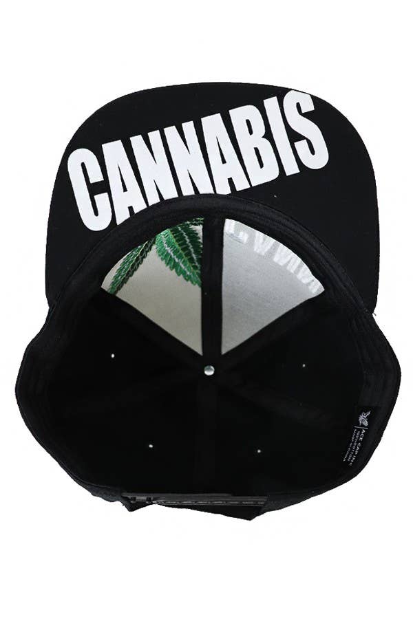 Cap Zone - Vente Casquette à visière plate – homme - Fermeture à glissière brodée en forme de feuille de cannabis1