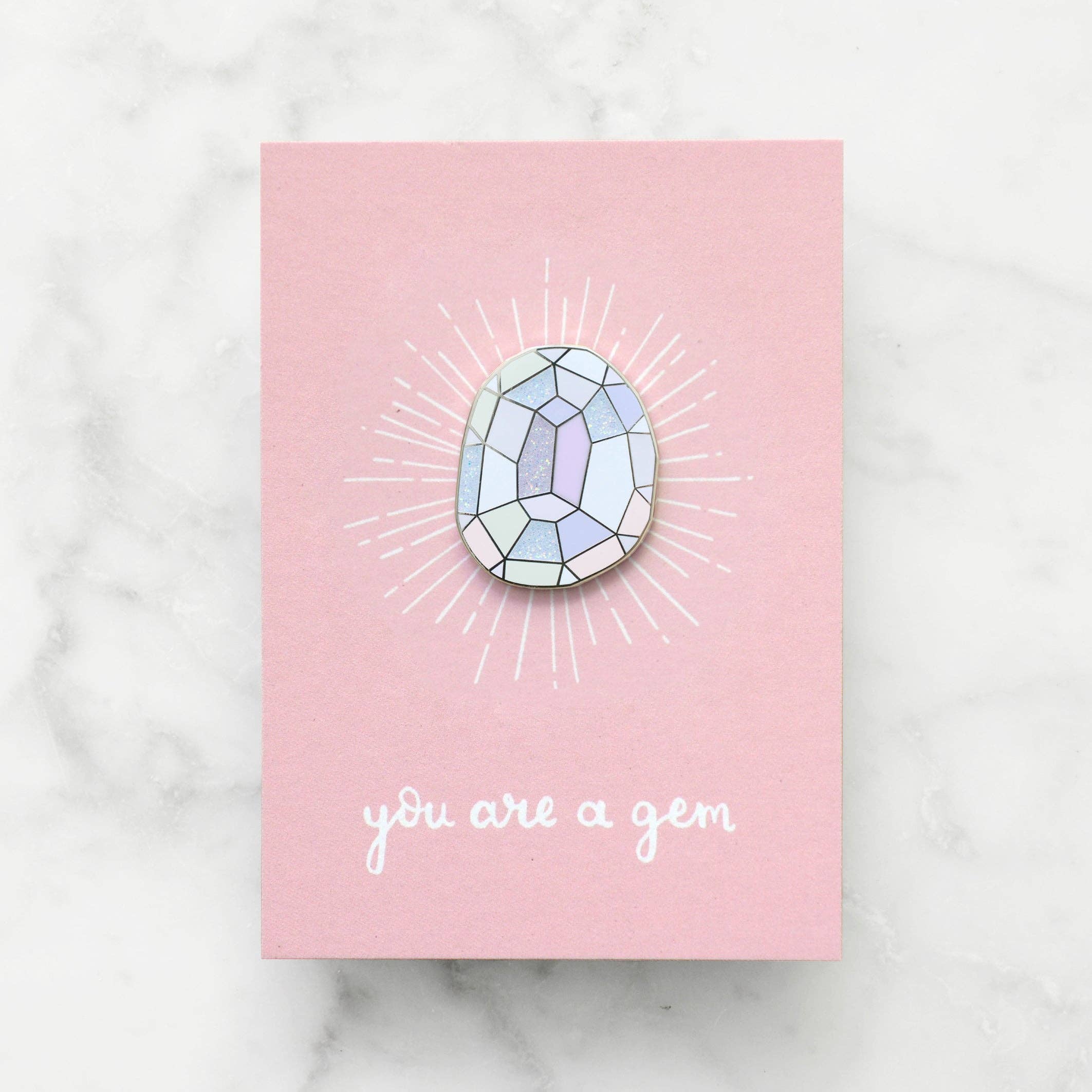 Alphabet Bags – Großhandel Anstecker/Button – Mondstein - Edelstein-Anstecker