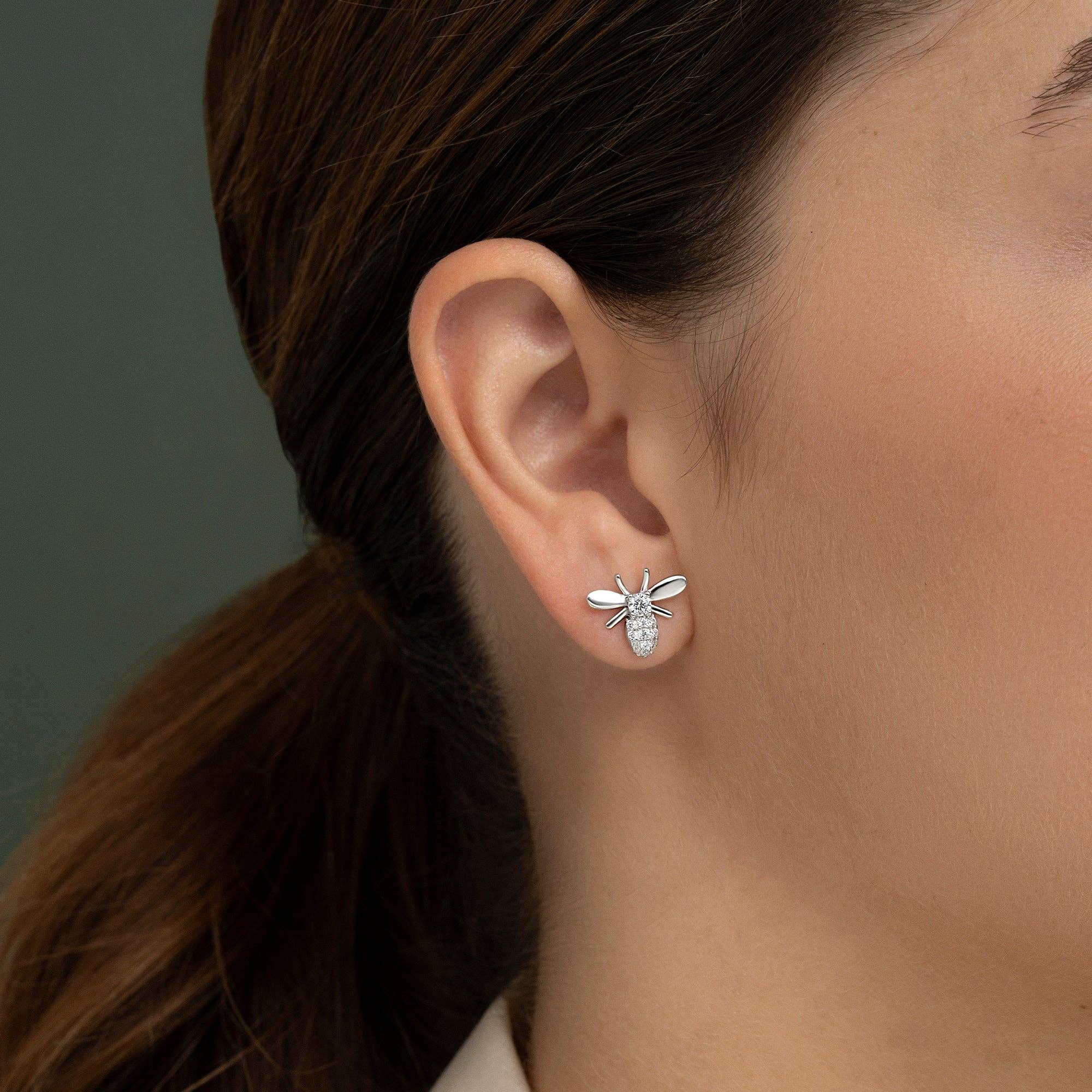 Itemporality - Wholesale Stud/Post Earrings - Silver and cubic zirconia bee earrings1