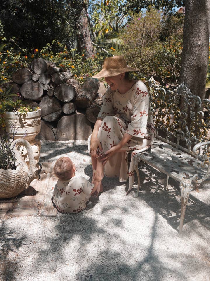 Granelito (EU) - Wholesale Dress - Women's - Ekologisk Ribbad Klänning För Dam PEACE2