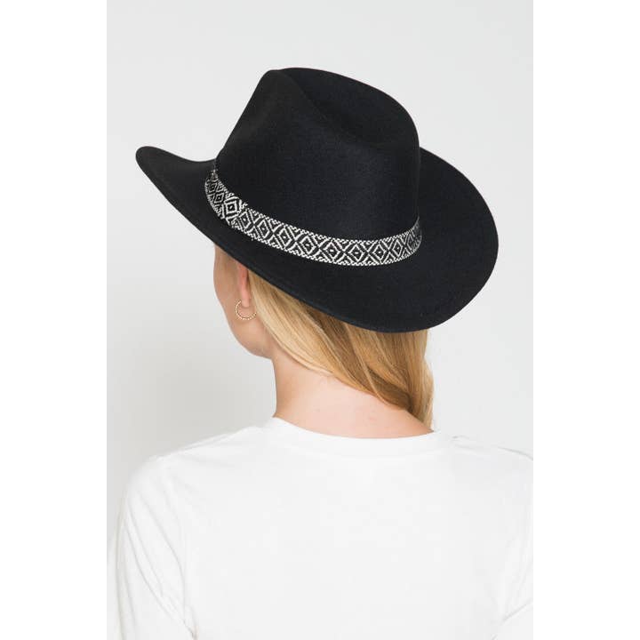 JOSSLYN by wall to wall - Wholesale Fedora - Women's - A VINTAGE CLASSIC COW BOY HAT WITH AZTEC TRIM | 40HW3134