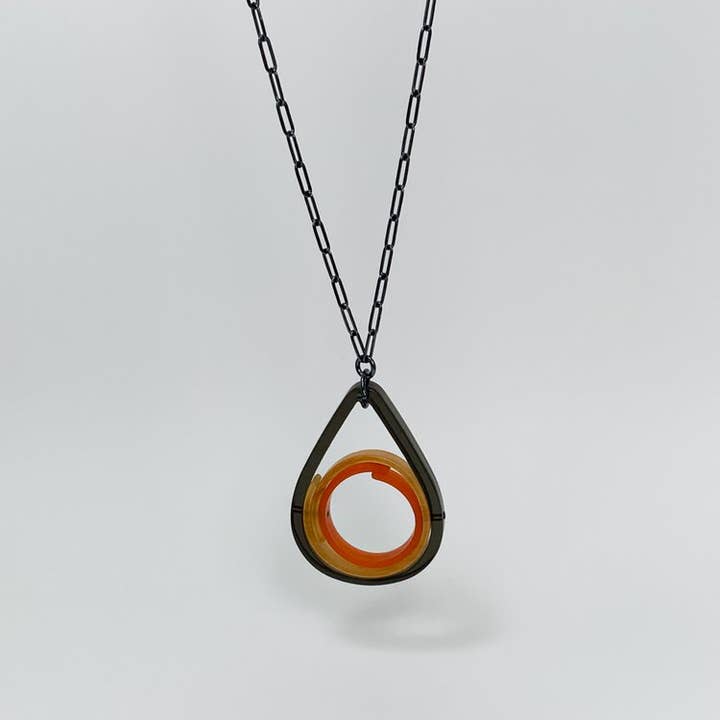 Collana BR per la vendita all'ingrosso da parte di SARAH HASSLER DESIGN