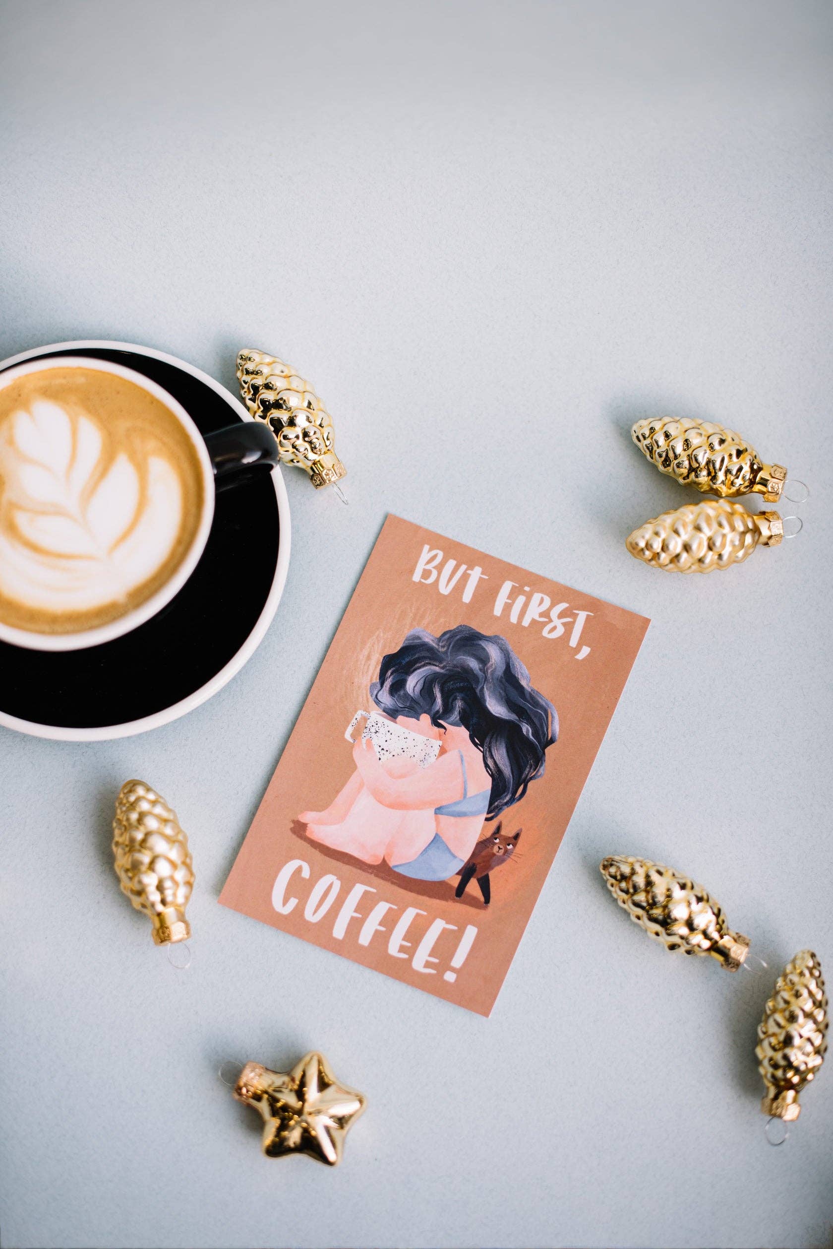 Printfluence.me - Vente Carte de vœux classique - Carte de vœux 10x15 cm « But first, coffee! »0