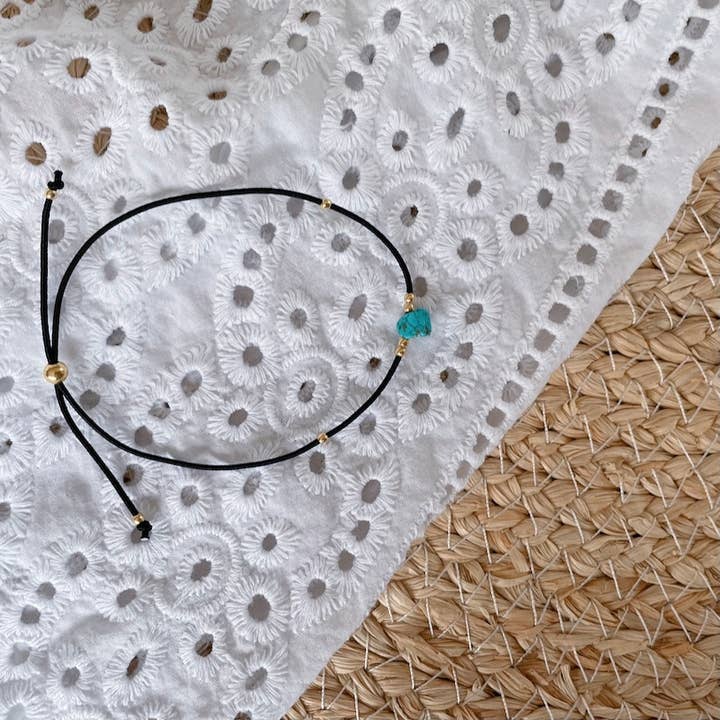 Mona Howlite blue bracelet for wholesale by GHJUVELLU