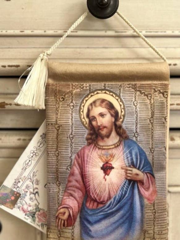 SACRED HEART of JESUS Velvet Blessing Carrier, Hd Image for wholesale by Made By Catholics