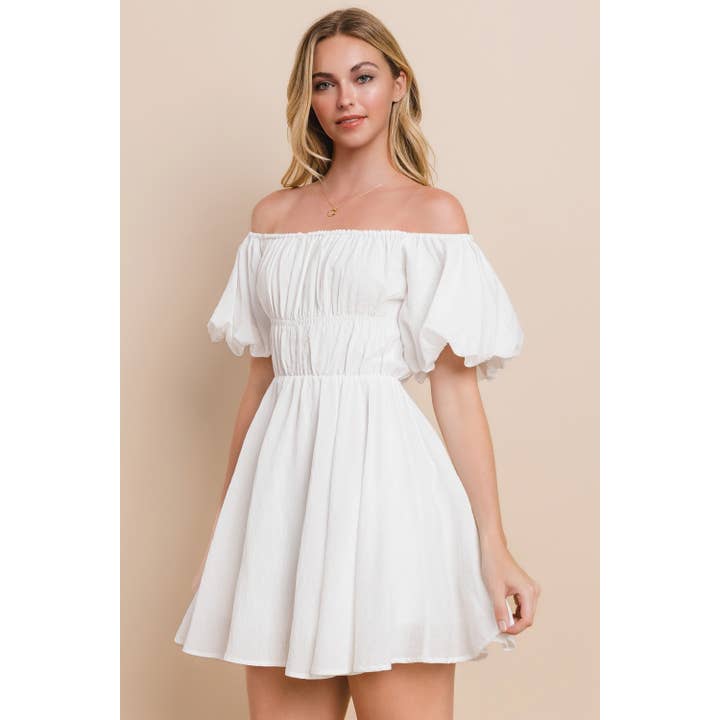 Schulterfreies Kleid mit Puffärmeln für den Großhandel von Honey Mango