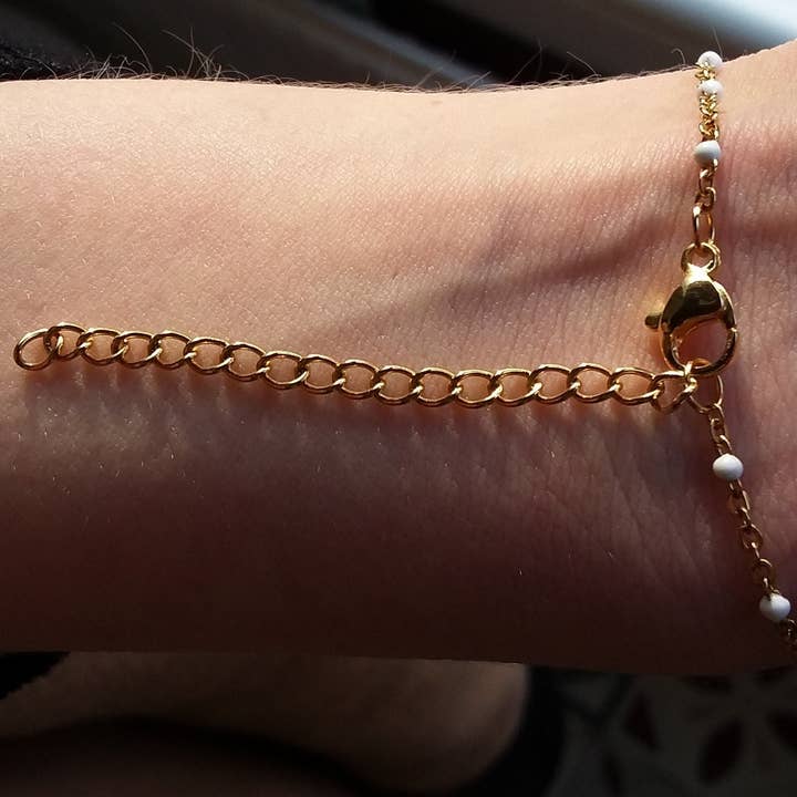 Dans l'Air du Temps Bijoux - Vendita all'ingrosso Braccialetto con ciondolo/pendente - Bracciale Cuore Rosso su sfondo rosa finitura dorata o argentata