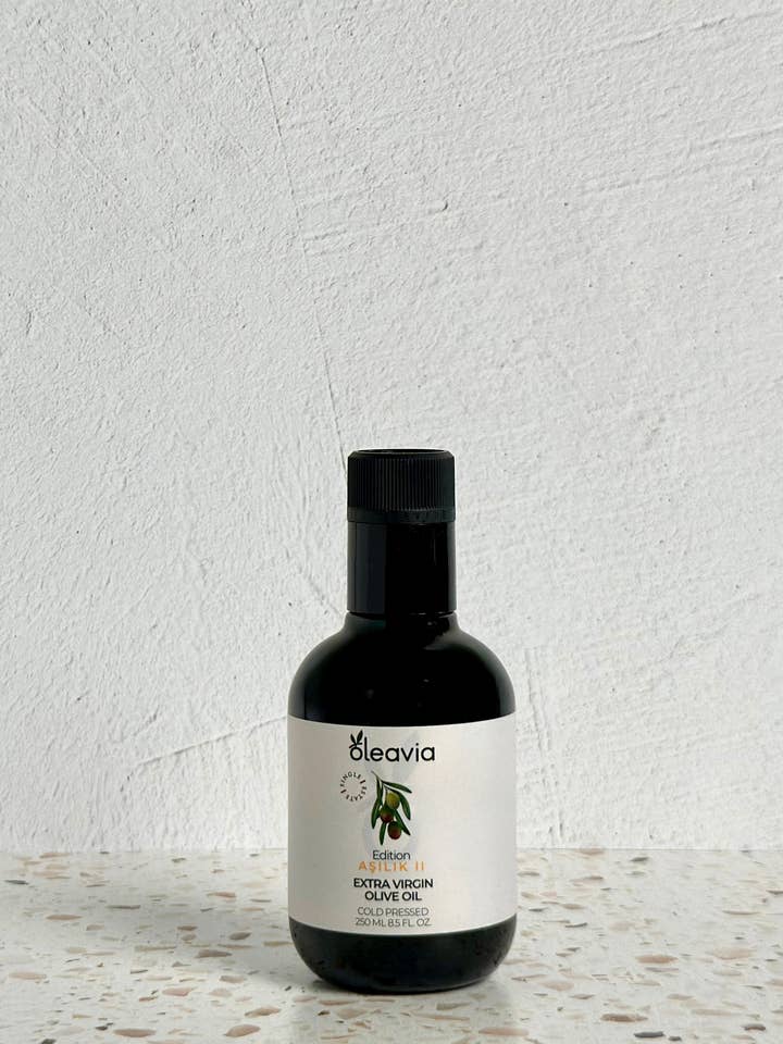 Oleavia Asilik II Extra Vierge Olijfolie voor wholesale door Coccinella- Mediterranean Heritage