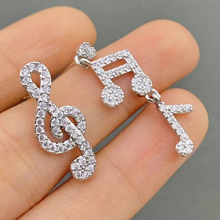 Asymmetric Rhinestone Musical Note Ear Studs for wholesale by Mio Queena