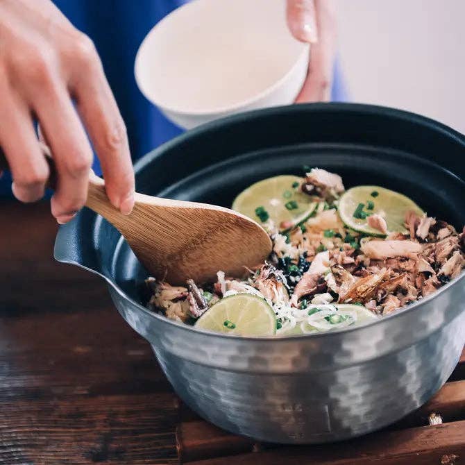 HARIO USA - Wholesale Cooking Pot - Yukihira Induction Stainless Steel Rice Cooker 2800mL2