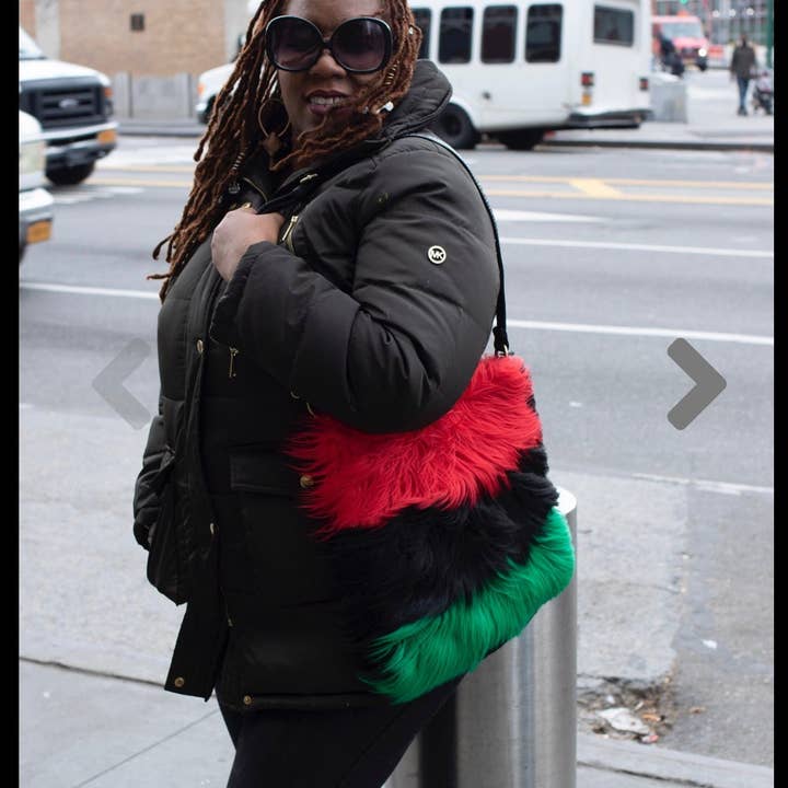 NPO Creations - Wholesale Scarf - Women's - Faux Fur Hood Scarfs, Bags and Sets1