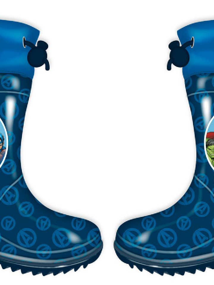 Förpackning med 5 par vattentäta stövlar för wholesale av SAFTA