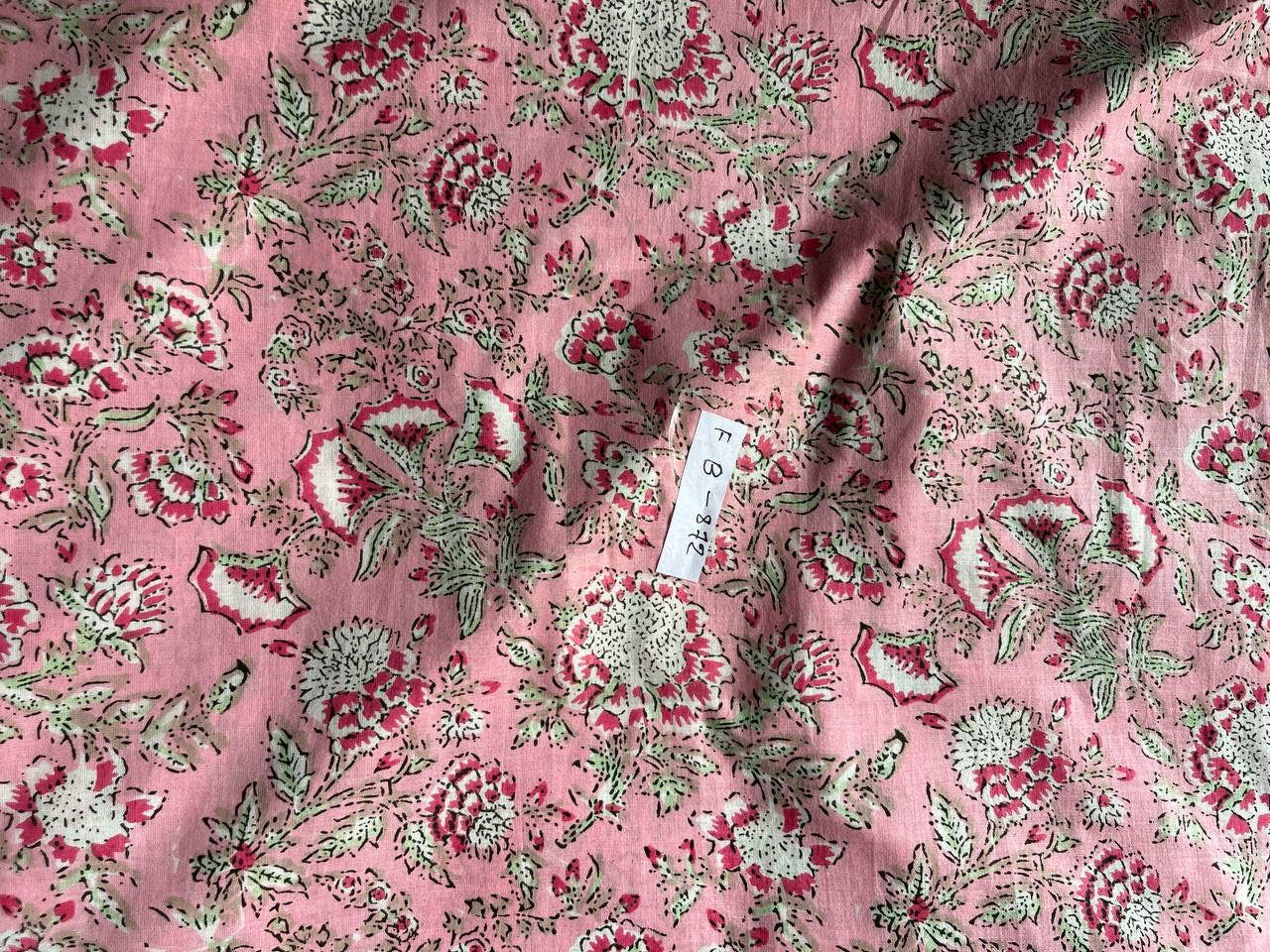 Bhawana Handicrafts – Großhandel Textilfarbe – Kleider, Kissen, Bastelgardinen, Sommerkleider, Stoff, Blumen4