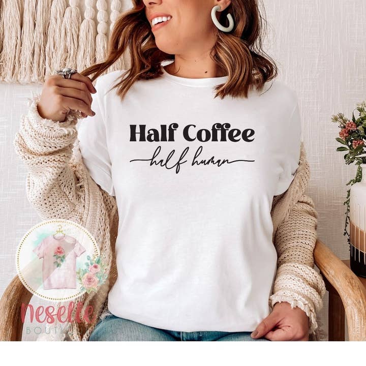 Half Human Half Coffee pour la vente par Neselle Boutique