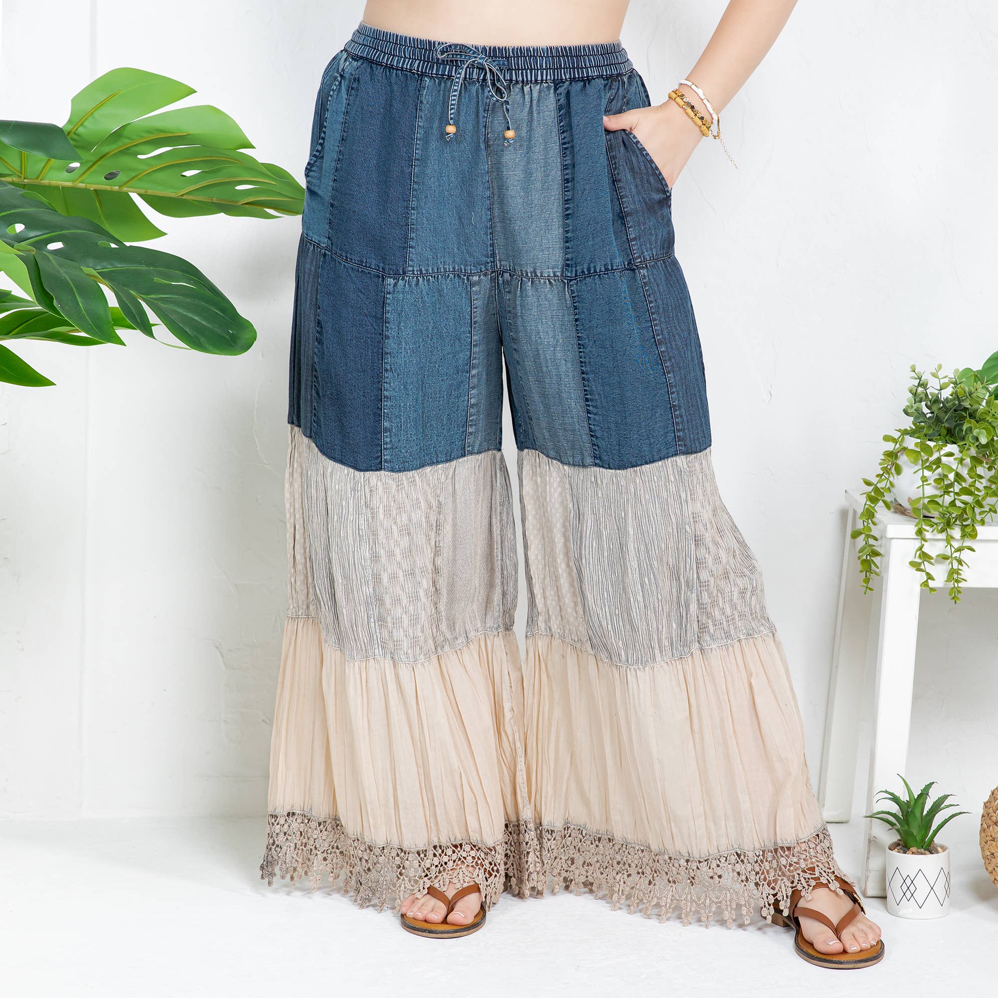 Young Threads - Vendita all'ingrosso Pantalone - Donna - Pantaloni lunghi in denim ispirati al boho con toppa solida (nuovo colore)16