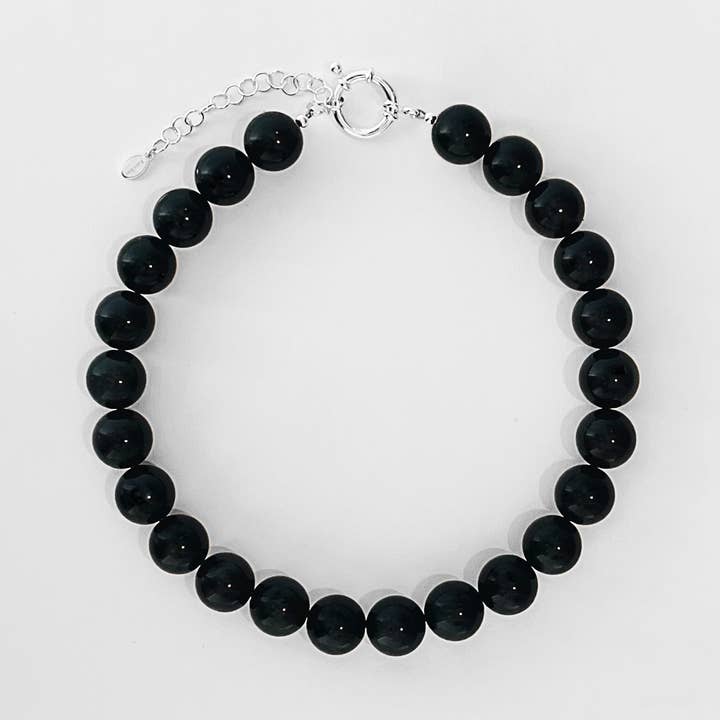 Yona Krage - Obsidian för wholesale av Kara Yoo