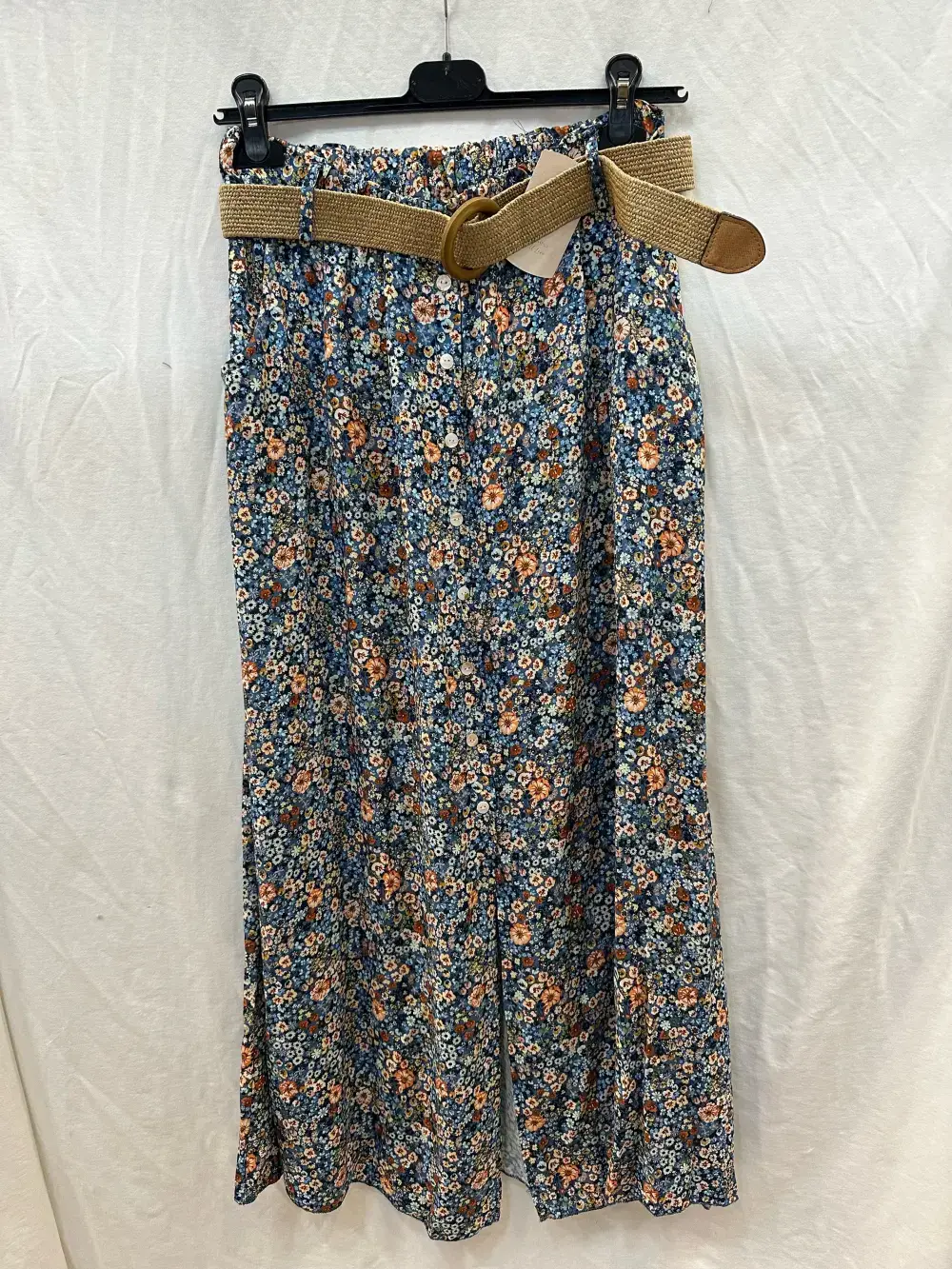 Mimi & Gogo - Wholesale Skirt - Women's - Floral Buttoned Long Skirt with Belt @3995_JuBoutCeinture5