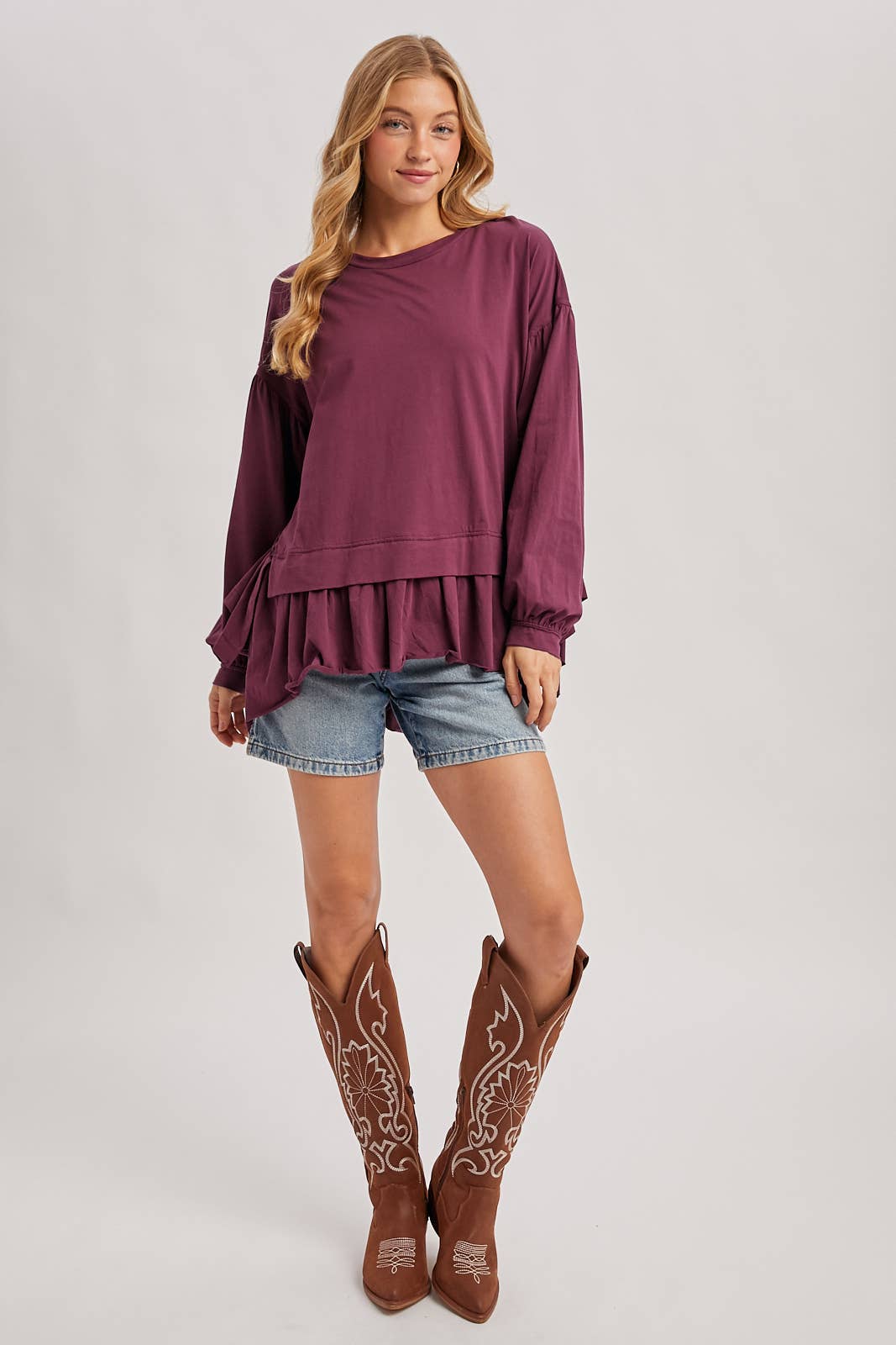 Bluivy – Großhandel Strickoberteil – Damen – ÜBERGROßES STRICKOBERTEIL MIT GERÜSCHTEM PEPLUM-SAUM19