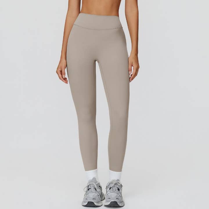 WONDERXFANS - Wholesale Athletic/Lounge Leggings - Women's - High-waisted V-neck leggings at the back