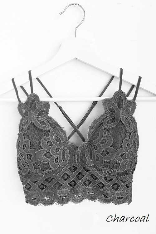 Vanilla Monkey – wholesale Bralette - Dam – Plus size spets-bralette med vågformad kant och justerbara axelband5